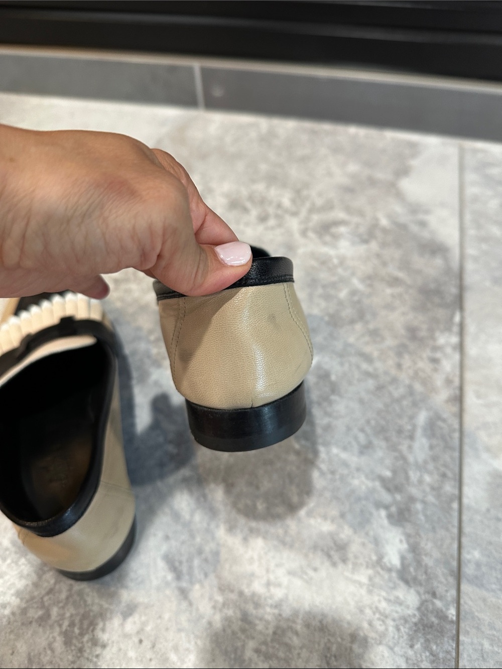 Hermes Beige Black Cream Fringe Leather Loafers - Picture 5 of 9